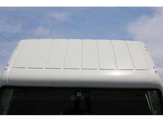 三菱ふそうキャンター平ボディ小型（2t・3t）[写真05]