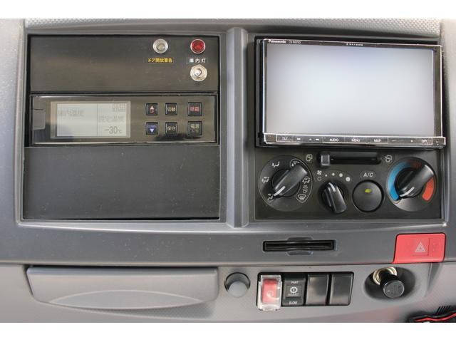 いすゞエルフ冷凍車（冷蔵車）小型（2t・3t）[写真24]