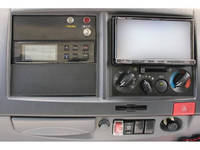 いすゞエルフ冷凍車（冷蔵車）小型（2t・3t）[写真25]