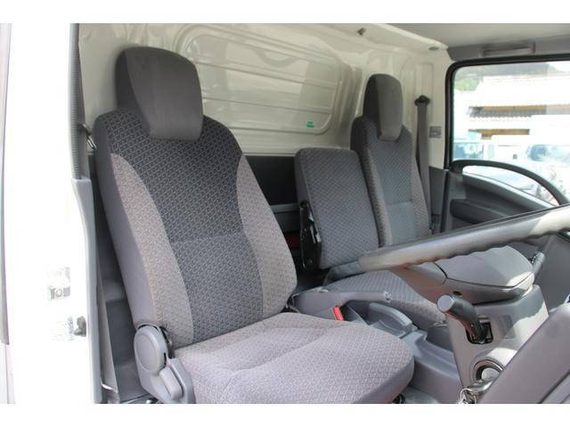 いすゞエルフ冷凍車（冷蔵車）小型（2t・3t）[写真35]