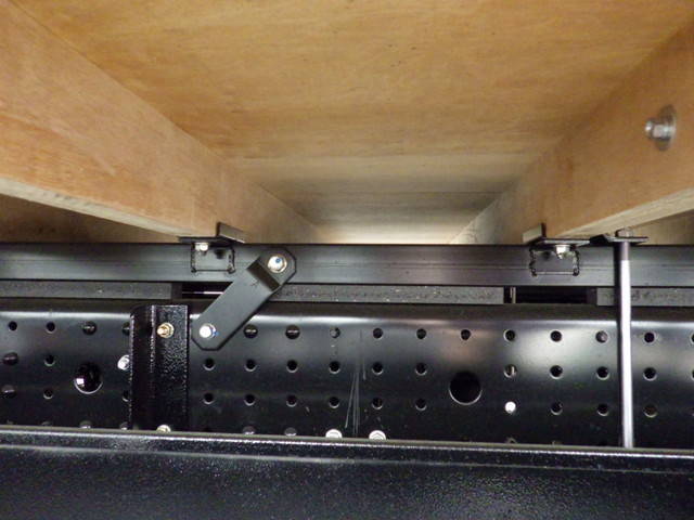 三菱ふそうキャンターアルミブロック小型（2t・3t）[写真10]