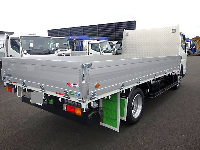 三菱ふそうキャンターアルミブロック小型（2t・3t）[写真02]