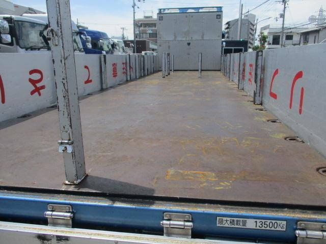 日野プロフィアアルミブロック大型（10t）[写真15]