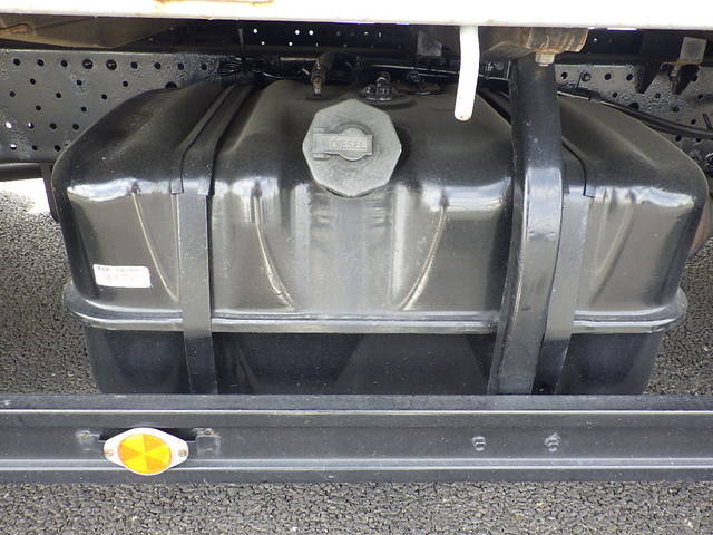 いすゞエルフアルミブロック小型（2t・3t）[写真15]