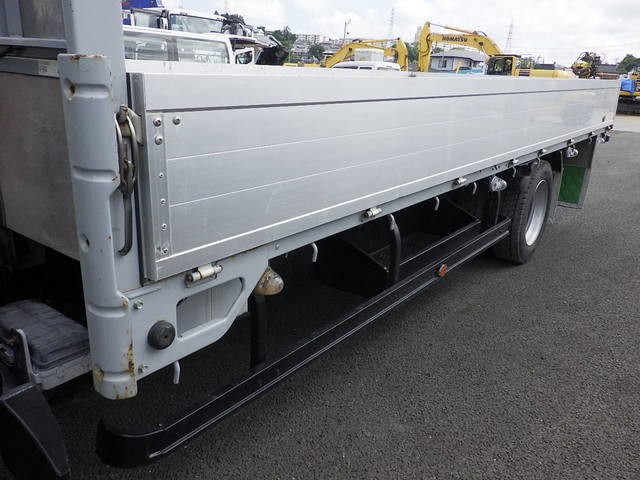 いすゞエルフアルミブロック小型（2t・3t）[写真18]