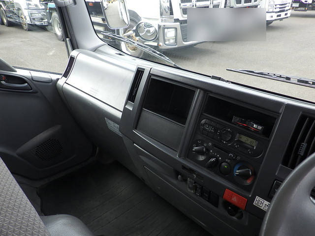 いすゞエルフアルミブロック小型（2t・3t）[写真23]