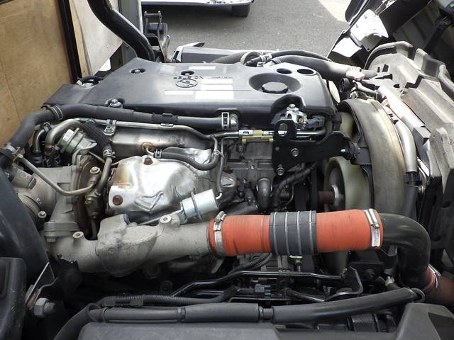 いすゞエルフアルミブロック小型（2t・3t）[写真35]