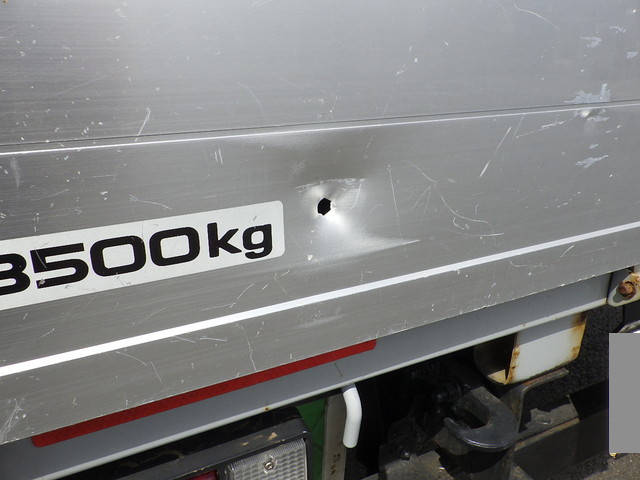 いすゞエルフアルミブロック小型（2t・3t）[写真38]