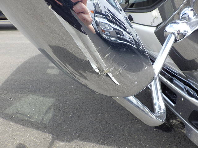 いすゞエルフアルミブロック小型（2t・3t）[写真40]