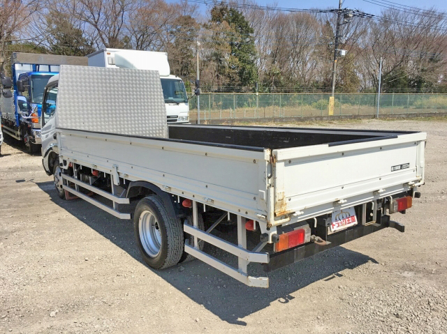 日野デュトロ平ボディ小型（2t・3t）[写真02]