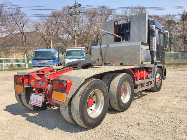 日野プロフィアトレーラーヘッド（トラクターヘッド）大型（10t）[写真02]