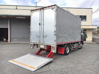 マツダタイタンアルミバン小型（2t・3t）[写真02]