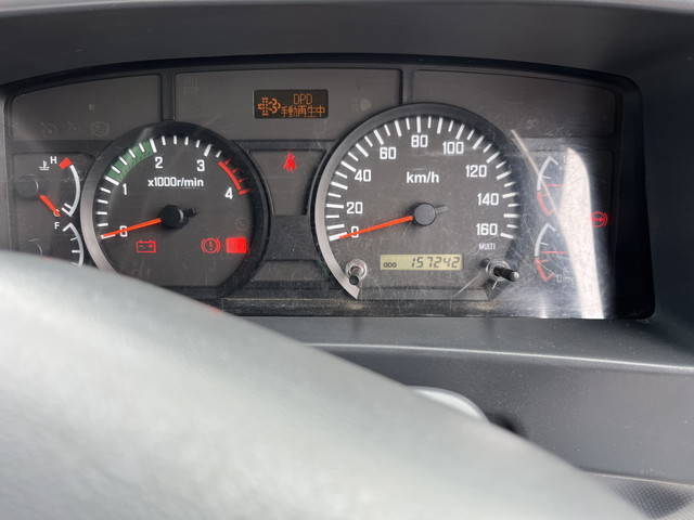 いすゞフォワード深ダンプ（土砂禁ダンプ）中型（4t）[写真13]