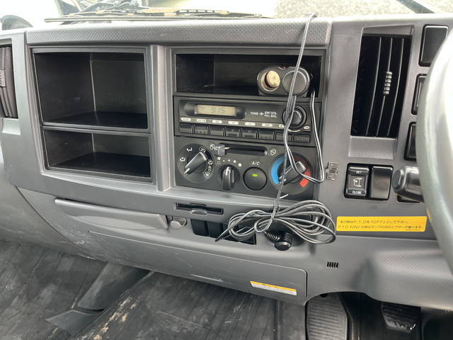 いすゞフォワード深ダンプ（土砂禁ダンプ）中型（4t）[写真14]