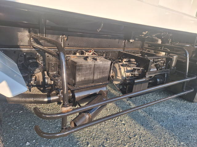 いすゞフォワード深ダンプ（土砂禁ダンプ）中型（4t）[写真06]