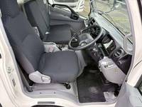 日野デュトロアルミバン小型（2t・3t）[写真21]