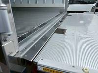 日野レンジャー冷凍車（冷蔵車）中型（4t）[写真13]