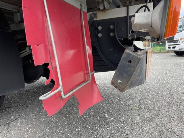 日野デュトロ平ボディ小型（2t・3t）[写真22]