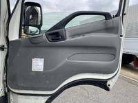 日野デュトロ平ボディ小型（2t・3t）[写真30]