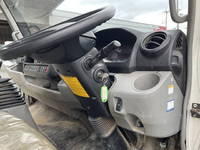 日野デュトロ平ボディ小型（2t・3t）[写真32]