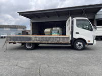 日野デュトロ平ボディ小型（2t・3t）[写真07]