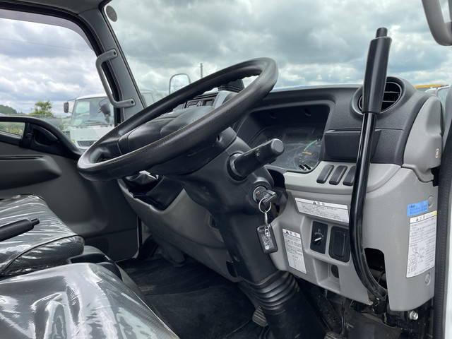 三菱ふそうキャンターダンプ小型（2t・3t）[写真33]