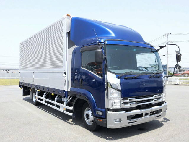 いすゞフォワードアルミウイング中型（4t）TKG-FRR90S2 [写真01]