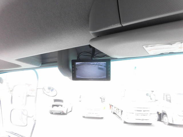 いすゞフォワードアルミウイング中型（4t）[写真16]