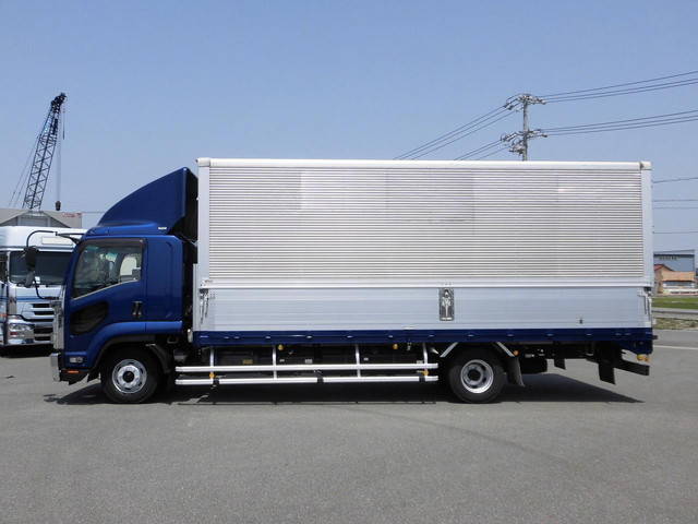 いすゞフォワードアルミウイング中型（4t）[写真04]