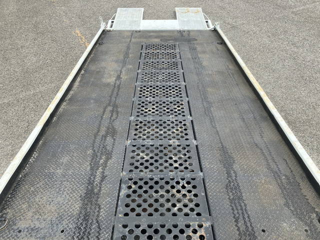 三菱ふそうキャンターセーフティローダー小型（2t・3t）[写真11]