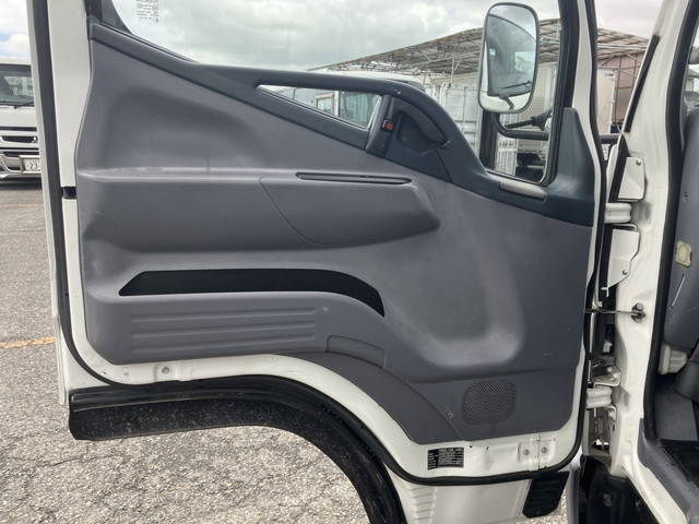 三菱ふそうキャンターセーフティローダー小型（2t・3t）[写真29]