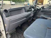 三菱ふそうキャンターセーフティローダー小型（2t・3t）[写真35]