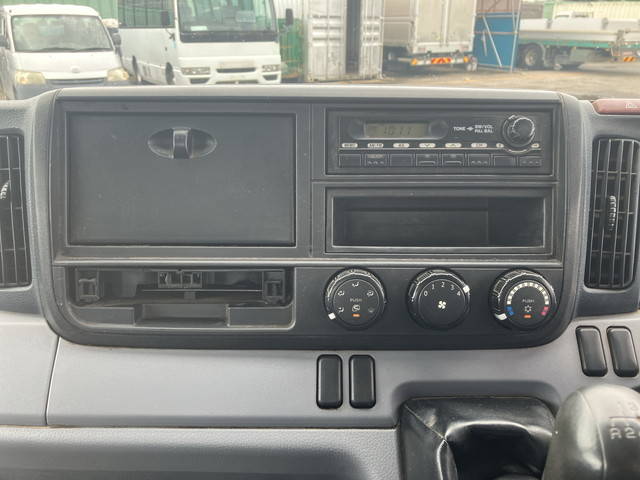 三菱ふそうキャンターセーフティローダー小型（2t・3t）[写真38]