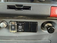 いすゞエルフパッカー車（塵芥車）小型（2t・3t）[写真37]