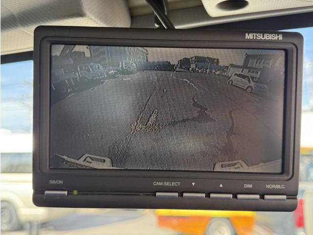 いすゞエルフパッカー車（塵芥車）小型（2t・3t）[写真37]