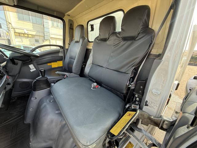 いすゞエルフパッカー車（塵芥車）小型（2t・3t）[写真38]