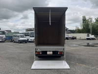 いすゞエルフアルミバン小型（2t・3t）[写真10]