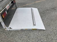 いすゞエルフアルミバン小型（2t・3t）[写真11]