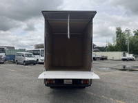 いすゞエルフアルミバン小型（2t・3t）[写真13]