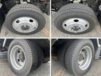 いすゞエルフアルミバン小型（2t・3t）[写真20]