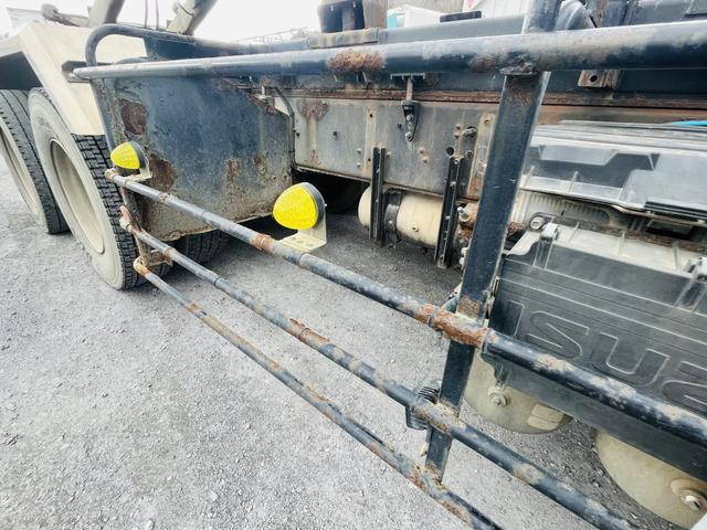 いすゞギガコンテナ専用車大型（10t）[写真11]