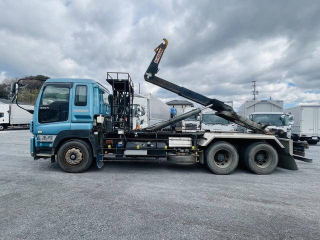 いすゞギガコンテナ専用車大型（10t）[写真06]