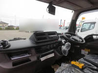 三菱ふそうキャンターコンテナ専用車小型（2t・3t）[写真19]