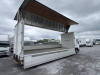 いすゞフォワードアルミウイング中型（4t）[写真12]