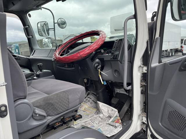 いすゞフォワードアルミウイング中型（4t）[写真12]