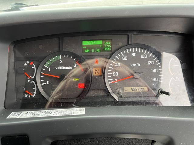 いすゞフォワードアルミウイング中型（4t）[写真16]