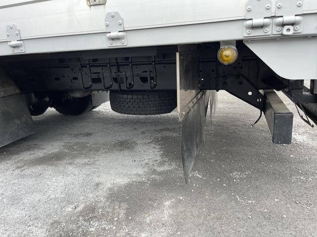 いすゞフォワードアルミウイング中型（4t）[写真29]