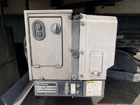 日野レンジャー冷凍車（冷蔵車）中型（4t）[写真20]