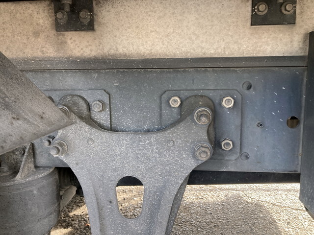 日野レンジャー冷凍車（冷蔵車）中型（4t）[写真24]