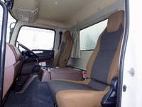 日野レンジャーアルミバン中型（4t）[写真17]